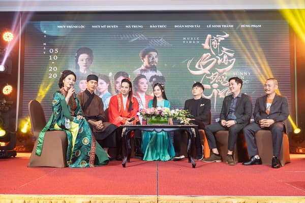 Nỗi buồn đáy tim, Sunny Đan Ngọc