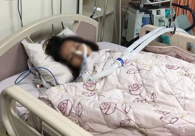 Vợ con mất trên bàn đẻ, chồng đi làm vẫn thản nhiên tuyên bố: 'Làm xong rồi anh qua, vậy nhé' Vợ con mất trên bàn đẻ, chồng đi làm vẫn thản nhiên tuyên bố: 'Làm xong rồi anh qua, vậy nhé'