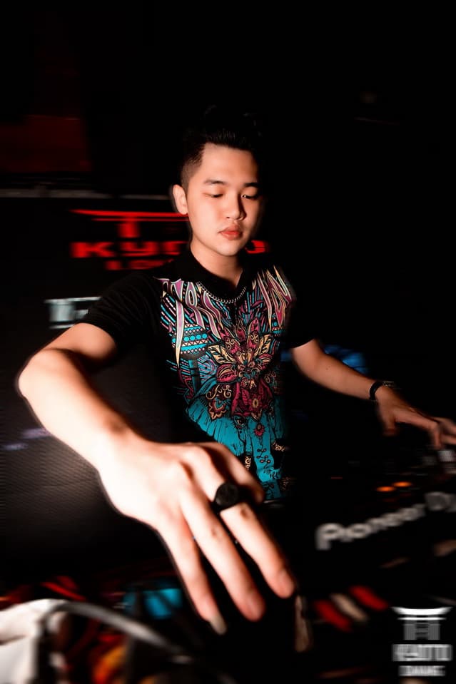 DJ Tùng Anh, sao việt