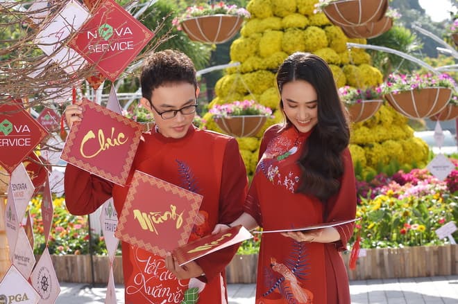 Hotgirl Hải Đan, ca sĩ Liêu Kỳ, sao việt