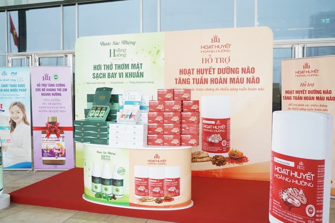 Dược phẩm Hoàng Hường, Hoàng Hường
