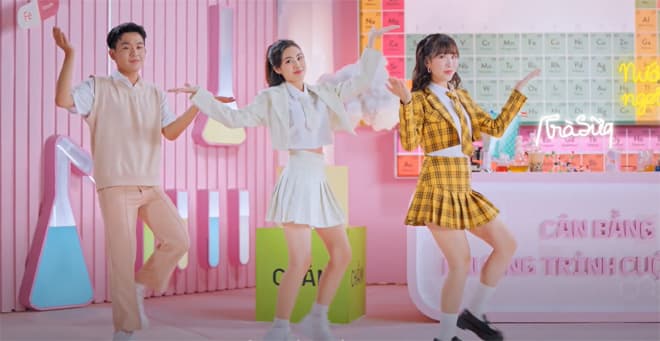MV TÌM X, Min