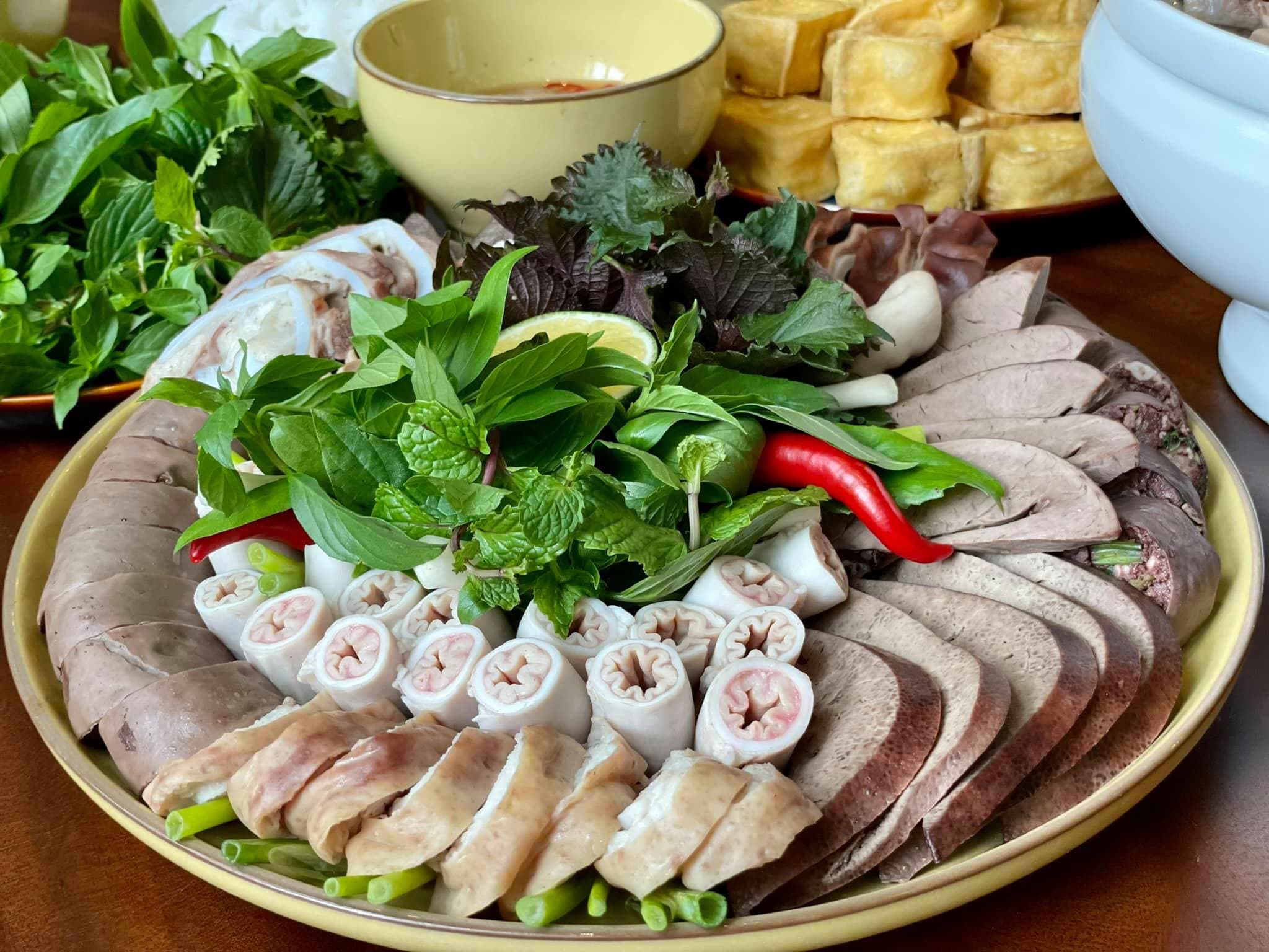 Làm Mẹt Lòng Luộc Thưởng Thức Ngày Cuối Tuần: Khó Nhất Là Luộc Gan Hay Bị Khô, Vậy Làm Sao Để Ngon Đây Là Mẹo
