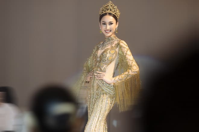 NTK Tom Kara, ST Sắc đẹp Vĩnh Cửu, Cửu Long Fashion Weel