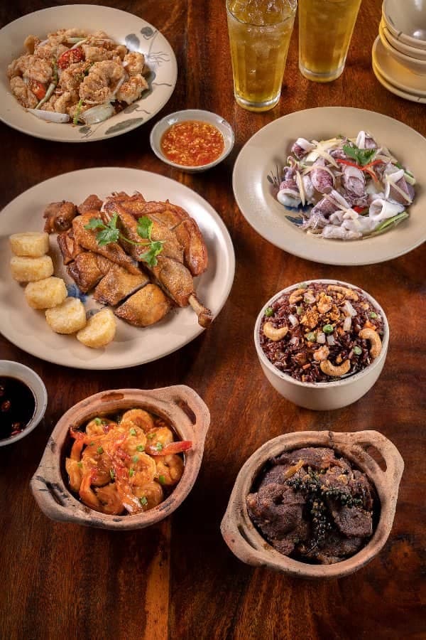 Bụi Bistro & Lounge, ẩm thực truyền thống, ẩm thực việt