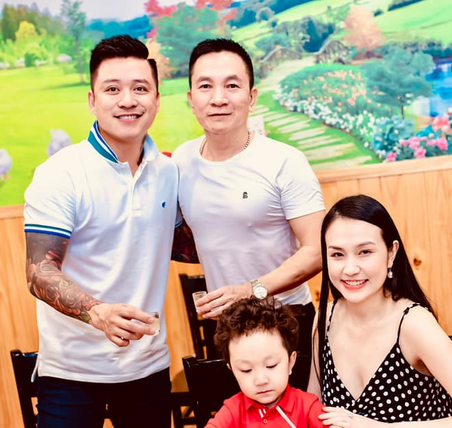 Nhạc sĩ Trịnh Thế Nhân, sao việt