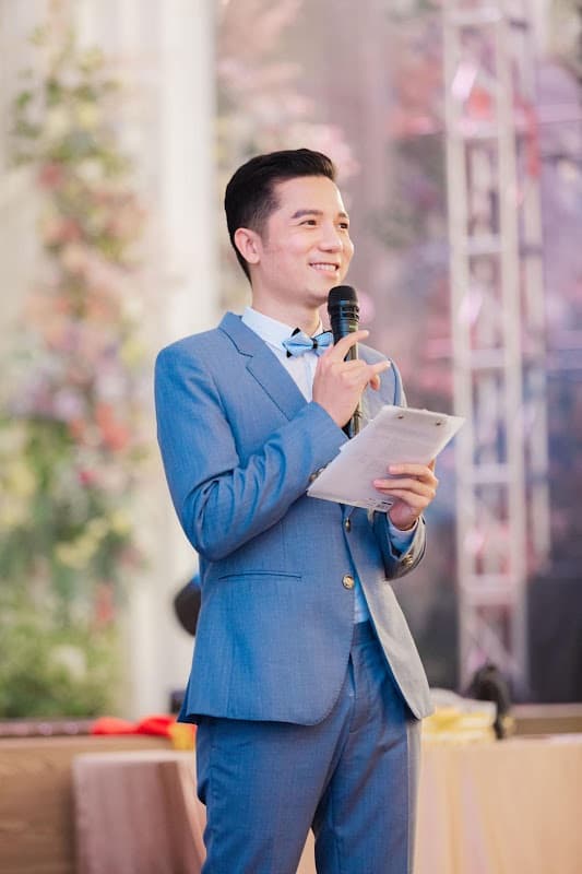 Trần Bá Tiến, Nghề reviewer