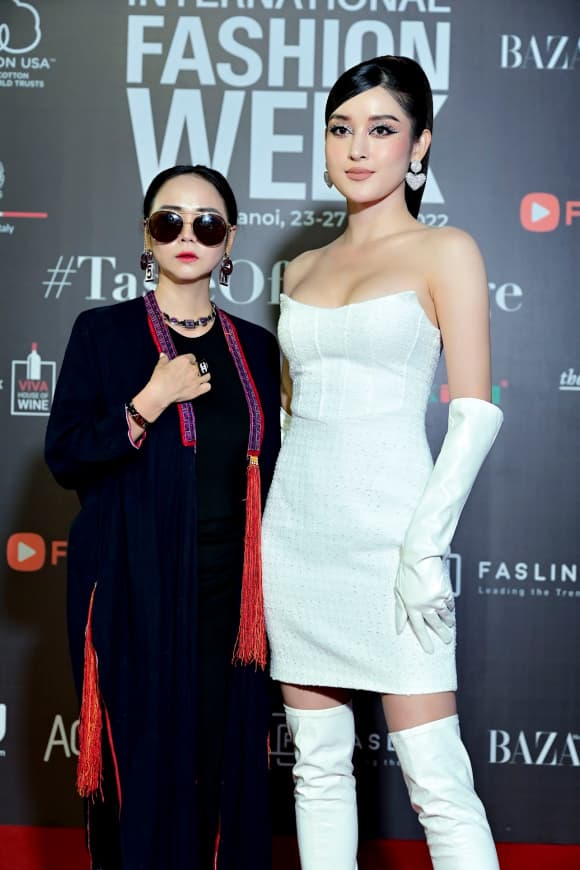 Vietnam International Fashion Week Thu -  Đông 2022, NTK Thanh Hương Bùi