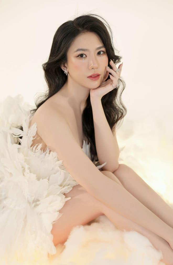 Master Amy Quỳnh Anh, Nguyễn Ngọc Quỳnh Anh, Mira Beauty Academy