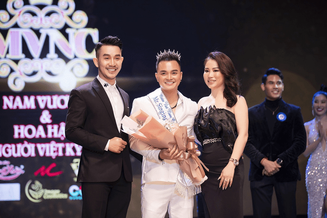 Nam vương và Hoa hậu người Việt, Ca sĩ Ricky Bình Đỗ, Nam vương Quốc tế Tài năng hát