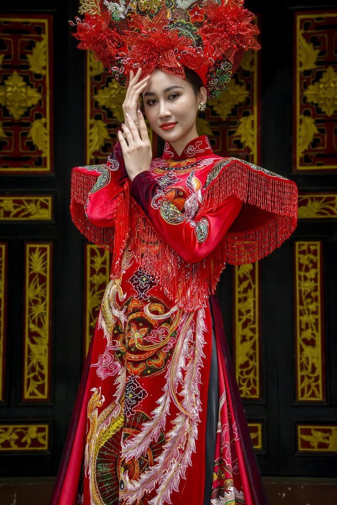 Hoa hậu Đoàn Hồng Trang, NTK Tommy Nguyễn