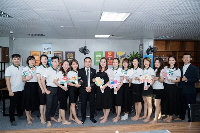 Công ty TNHH du lịch và công nghệ Việt Nam, vietkingtravel, du lịch việt