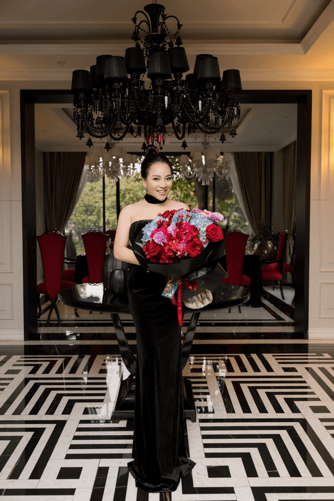 Doanh nhân Bích Nguyệt, Lưu Bích Nguyệt, Sweet Party