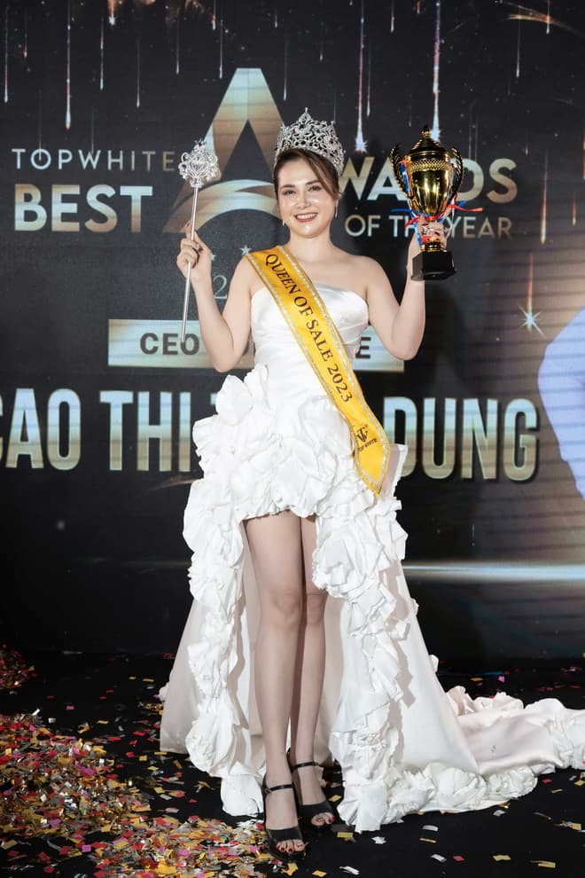 Nữ hoàng Sale Nguyễn Thị Thư Trúc, Top White Best Awards Of The Year 2023, Mỹ phẩm Top White