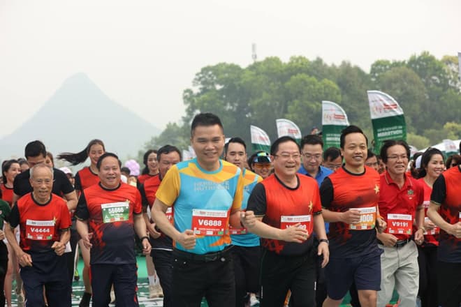 VNExpress Marathon Imperial Huế 2023, Herbalife Việt Nam
