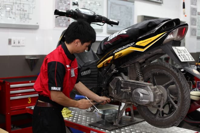 sử dụng xe máy tiết kiệm nhiên liệu, Yamaha Grande, Xe tay ga