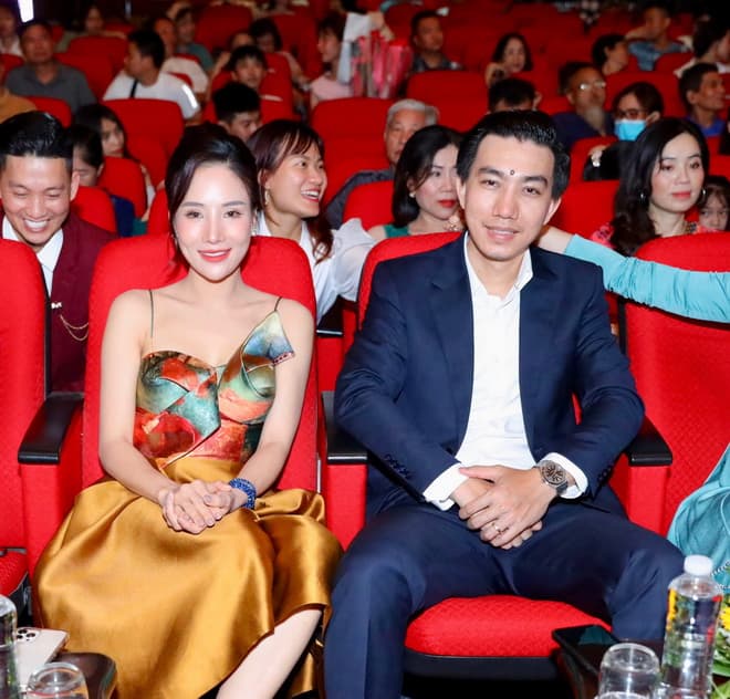 Hoa hậu Đại sứ Doanh nhân, Hoàng Thanh Loan, Tài năng Âm nhạc Việt 2023