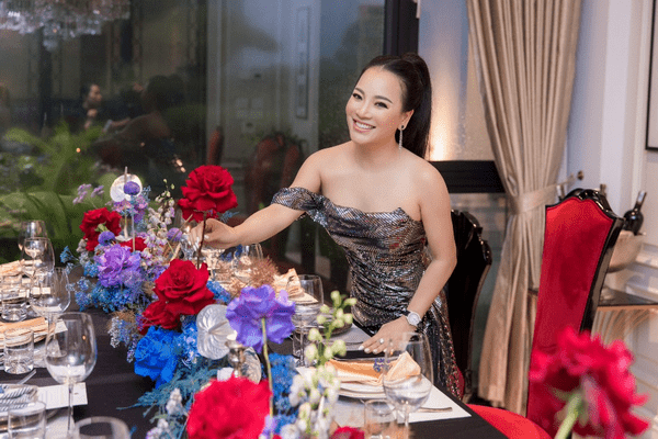 Doanh nhân Bích Nguyệt, Bích Nguyệt Group