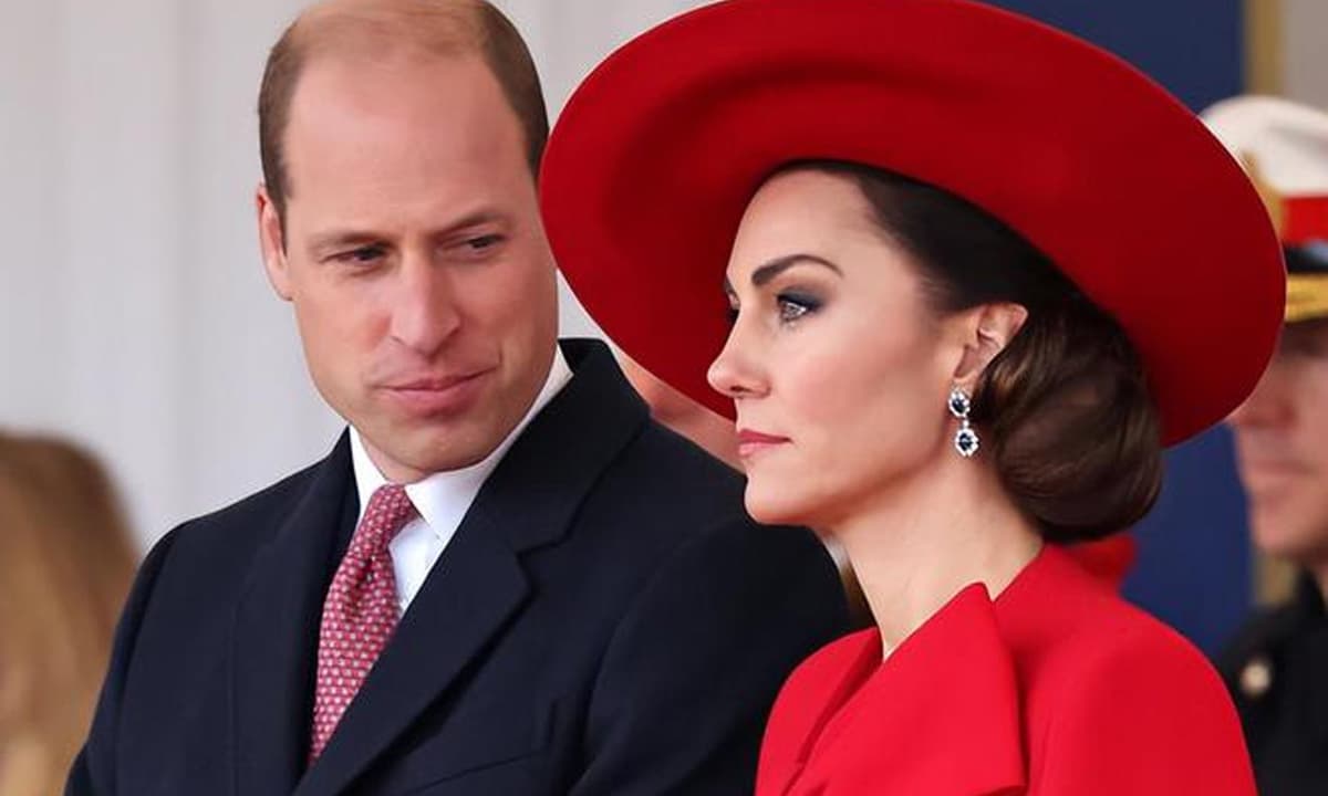 View - Hoàng tử William có ghen tị với sự nổi tiếng ngày càng tăng của vợ Kate Middleton? 