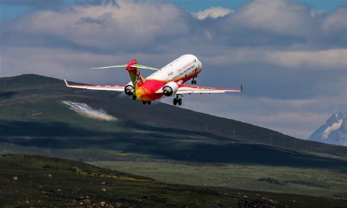 View - Tại sao máy bay có thể bay ở độ cao 10.000 mét nhưng không thể bay ở sân bay trên cao nguyên vài nghìn mét?