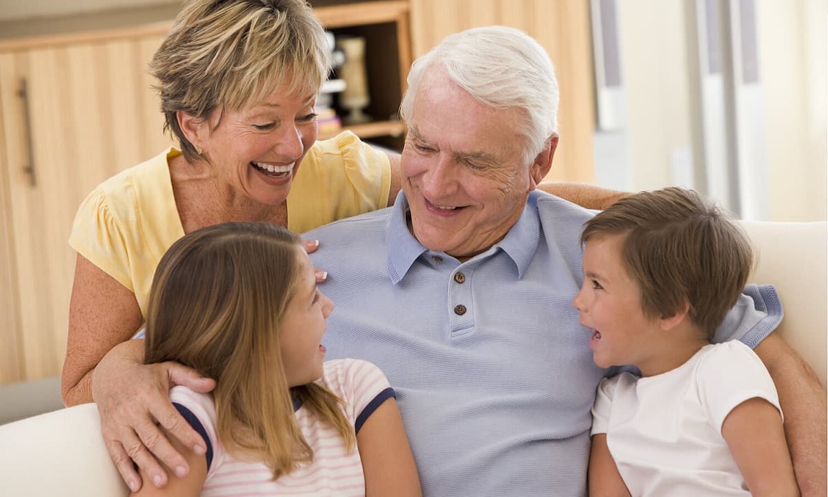 người già, nghỉ hưu, tuổi già, sau khi nghỉ hưu, cha mẹ nghỉ hưu, cuộc sống nghỉ hưu, giúp đỡ con cái
