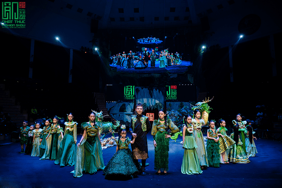 NTK Nhật Thực, Nhật Thực, BST Áo dài, Long show