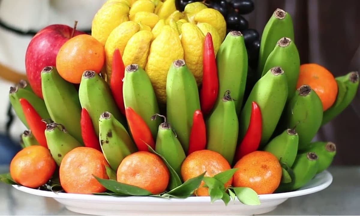 View - Tại sao không chọn chuối tây mà phải chọn chuối tiêu để thắp hương? Nải chuối trong mâm ngũ quả mang ý nghĩa gì?