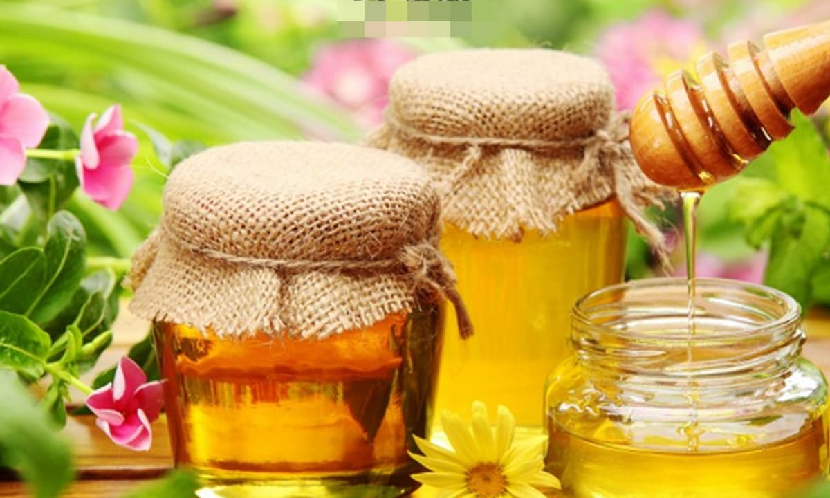 View - Khi mua mật ong nên chọn mật ong “vàng đậm” hay “vàng nhạt”? Chuyên gia: Có sự chênh lệch lớn, đừng vội mua bừa 