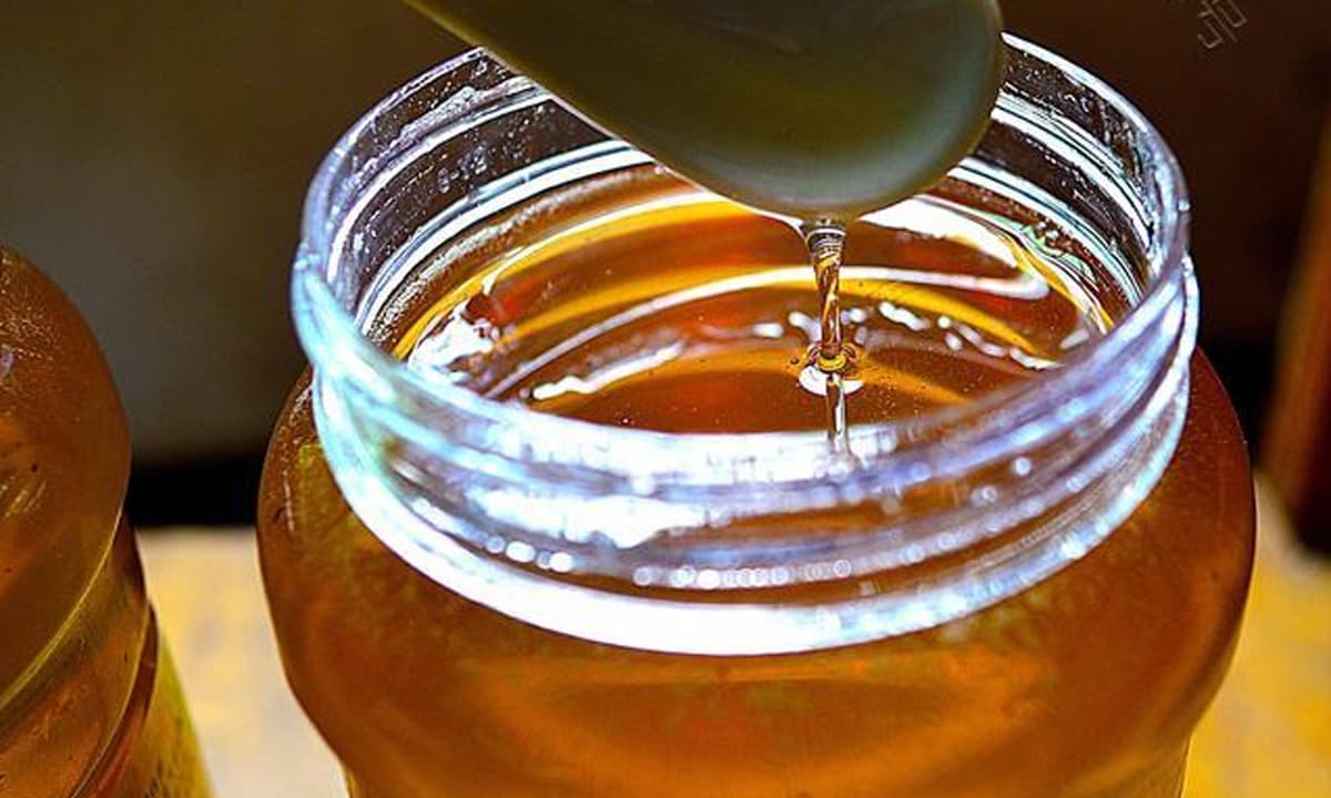 Uống một cốc nước mật ong vào buổi sáng có thực sự làm trắng da, bồi bổ sức khỏe và bồi bổ cơ thể?