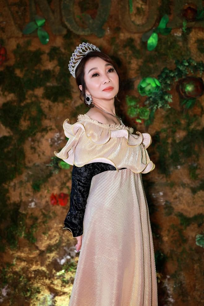 Hoa hậu người Việt, Hoa hậu Quý bà Hoàn cầu Đức Xuân,  Đức Xuân Phạm