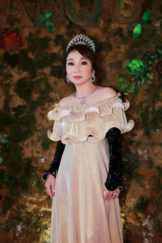 Hoa hậu người Việt, Hoa hậu Quý bà Hoàn cầu Đức Xuân,  Đức Xuân Phạm