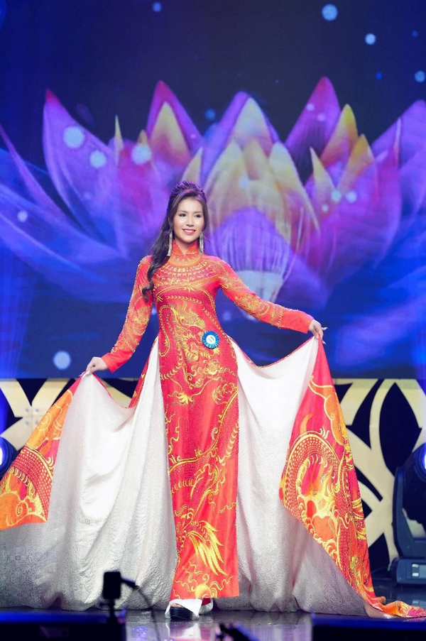 Hoa hậu Phụ nữ người Việt Quốc tế, Lynn Nguyễn, Sao việt