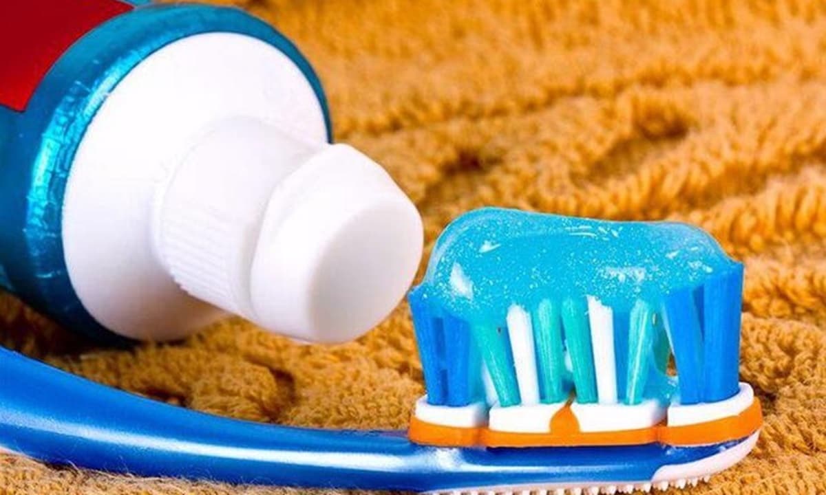Có nguy cơ bị ung thư nếu không chọn kem đánh răng phù hợp? 3 loại kem đánh răng không được khuyến khích sử dụng hoặc có thể chứa thành phần tiềm ẩn độc hại