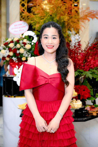 NTK Ngô Diễm Hương, Diễm Hương, Ngô Diễm Hương