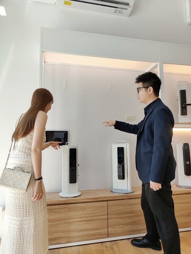 Viễn Thông Đông A, Khóa Điện Tử VOC