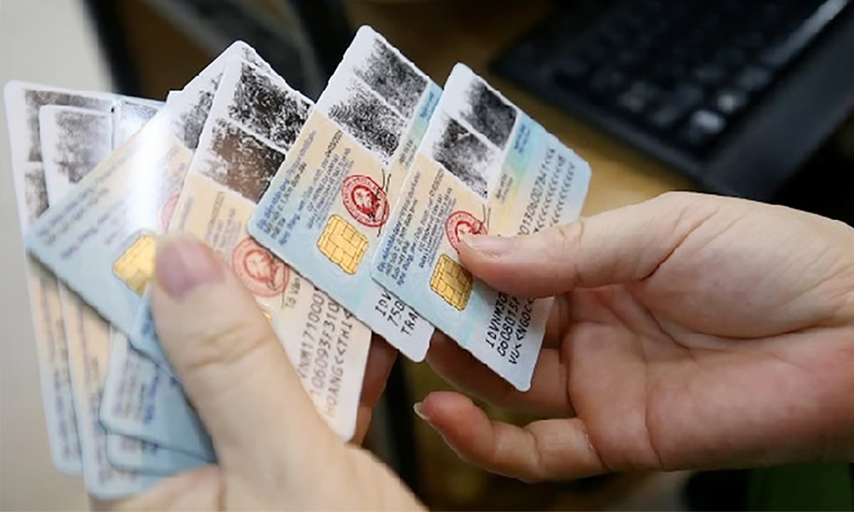 Trước 31/12/2025: Người sinh vào những năm này sẽ nhận được một quyền lợi rất lớn khi làm thẻ Căn cước