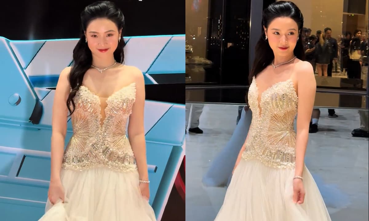 Midu lộ phần bụng to bất thường, vướng nghi vấn đang mang thai