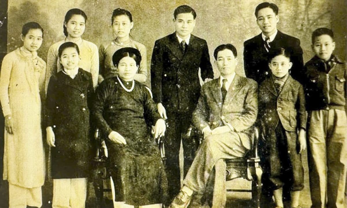 Gia đình đại trí thức danh giá bậc nhất Việt Nam: Cha là Giáo sư huyền thoại, 8 người con đều là Giáo sư, bác sĩ, nhà khoa học hàng đầu