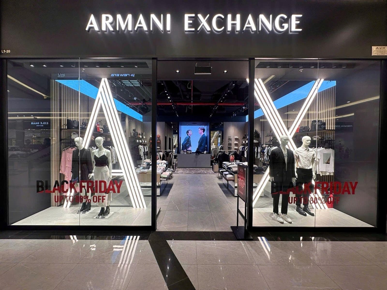 image011-ngoisaovn-w1600-h1200 6 BLACK FRIDAY, ACFC