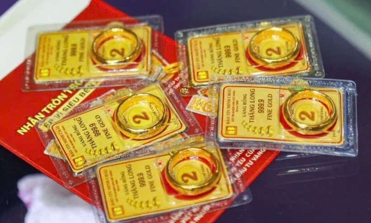 Giá vàng hôm nay 26/11: Vàng đồng loạt tăng