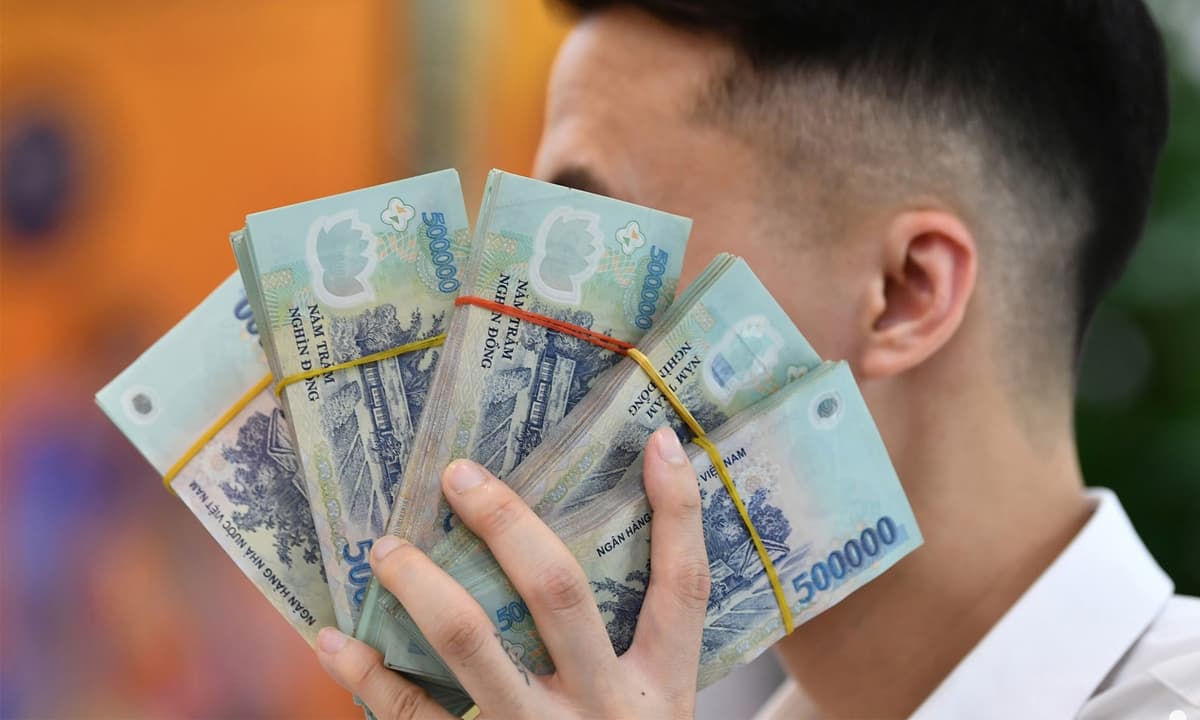 Chính thức từ 1/1/2026, tăng từ 11.700.000 đồng/tháng lên ít nhất 17.250.000 đồng/tháng tiền trợ cấp thất nghiệp tối đa, ai được lợi?