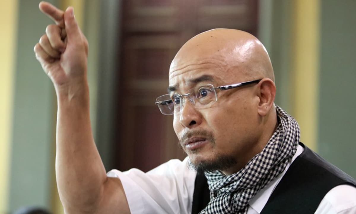 'Vua cà phê' Đặng Lê Nguyên Vũ dạy con cái 3 điều quan trọng: Ai cũng nên học hỏi nếu muốn 'con hơn cha'