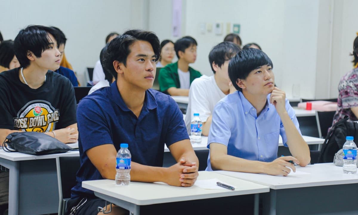 Đại học tư ở Nhật Bản 'bỏ túi' hơn 227 triệu USD mỗi năm từ thí sinh không nhập học