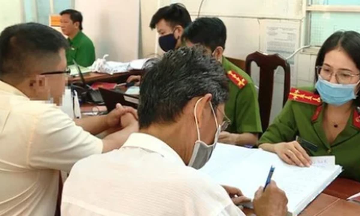 Theo quy định mới nhất: 13 hành vi bị nghiêm cấm về cư trú, người dân cần phải biết!