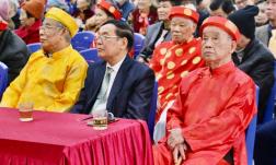 Năm 2025: Tuổi nào được Chúc thọ và Mừng thọ? Số tiền hưởng là bao nhiêu?