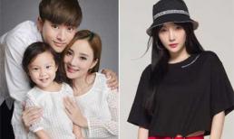 Sau scandal phản bội chồng, sự nghiệp Lý Tiểu Lộ lao dốc, chuyển sang bán hàng trên mạng