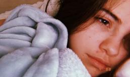 Selena Gomez buồn rười rượi trong khi 'tình cũ' Justin Bieber khoe ảnh hạnh phúc bên vợ 