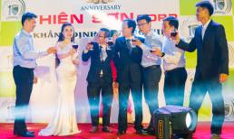 Á hậu doanh nhân Việt Nam chúc mừng lễ kỷ niệm 10 năm thành lập công ty Thiên Sơn