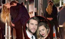 Hậu ly hôn Miley Cyrus, Liam Hemsworth công khai ôm ấp, khóa môi bạn gái mới 