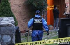 NÓNG: Cảnh sát đã phong tỏa ngôi nhà của Sulli, xác nhận nữ ca sĩ treo cổ tự tử ở tầng 2 và không có thư tuyệt mệnh